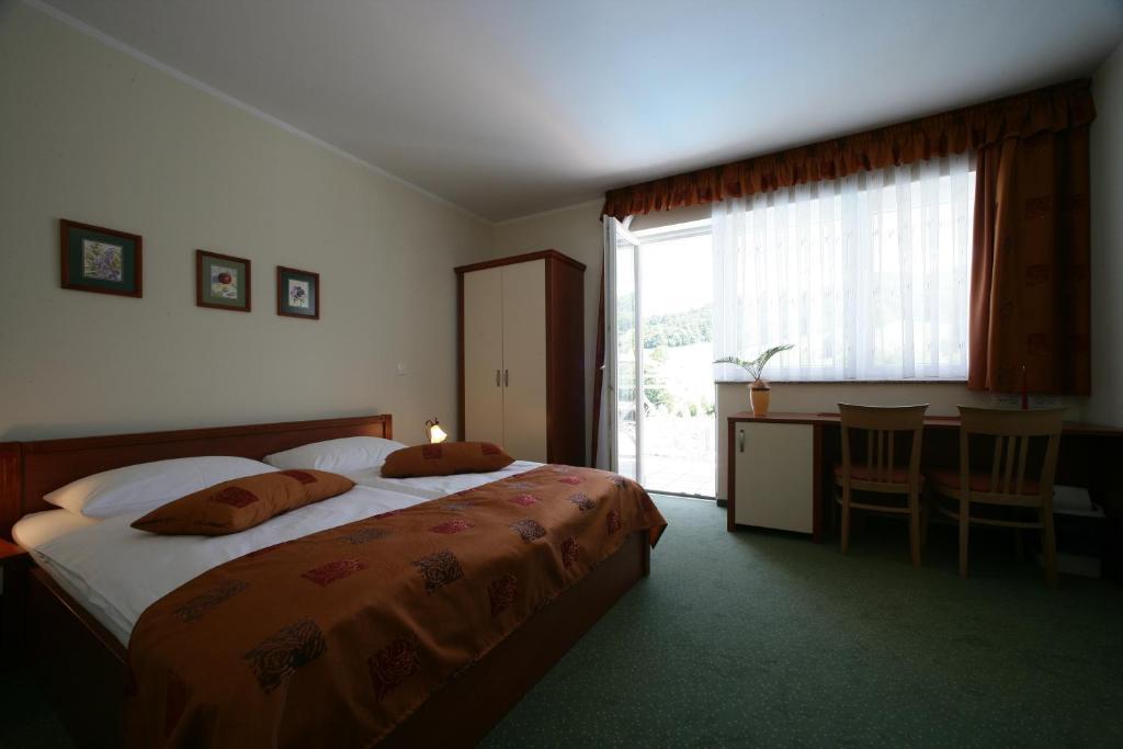Hotel Aqua Roma Rimske Toplice Habitación foto